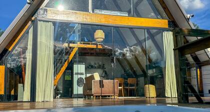 Chalé Folk Village Moderno com jacuzzi