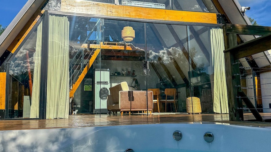 Chalé Folk Village Moderno com jacuzzi