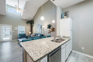 Interior - Gulf Coast Escape | Pool Access & Walk to Beach (Corpus Christi)