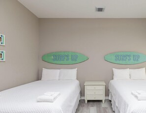 Unclassified image, 2 of 33, button - Stylish Gulf Coast Retreat with Pool Access and Steps to the Beach (Corpus Christi)