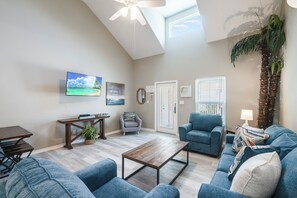Smart TV, DVD player - Gulf Coast Escape | Pool Access & Walk to Beach (Corpus Christi)