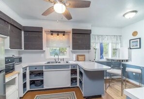 Niet-geclassificeerde afbeelding, 4 van 9, knop