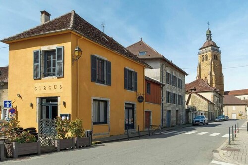 CHEZ INES A place to live in Arbois - 2 to 10 pers ARBOIS