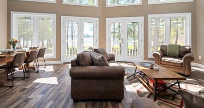 Whispering Pines Cottage on Bass Lake
