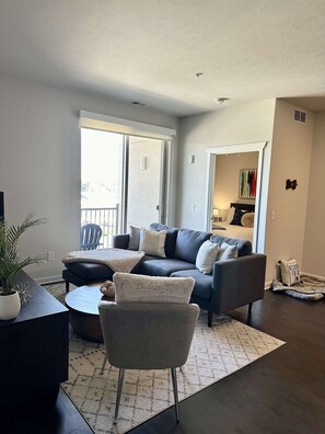 Imagen sin descripción, 5 de 43, botón