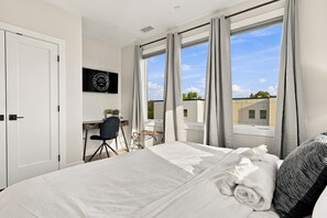 Unclassified image, 4 of 123, button - Cityscape Condo: New in Downtown Traverse City! (Traverse City)