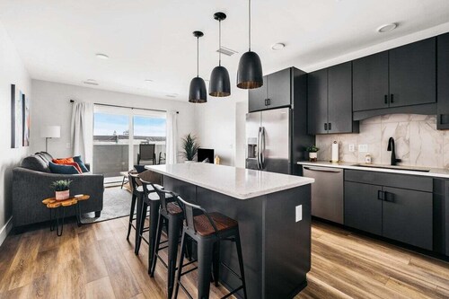 Cityscape Condo: New in Downtown Traverse City!