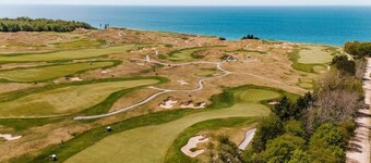 The Farm at Arcadia: Newly Renovated Golf Retreat