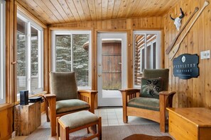 Imagen sin descripción, 3 de 83, botón