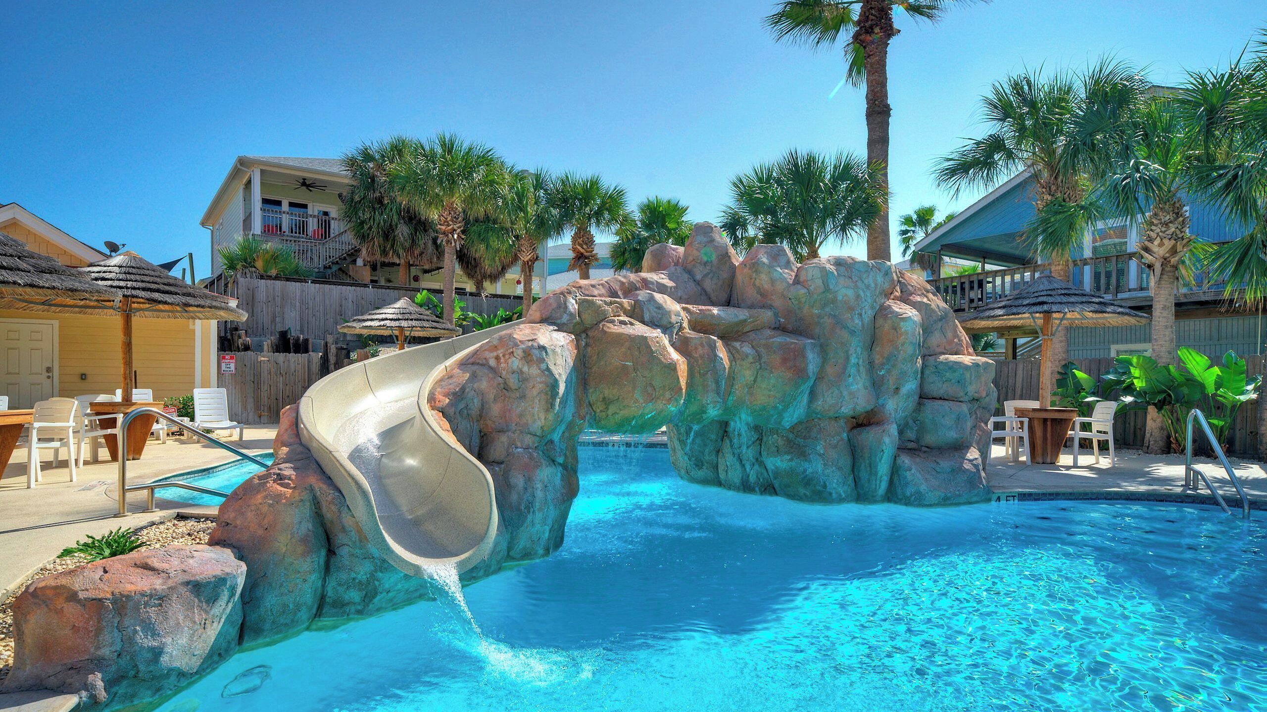 独立别墅 (Multiple Bedrooms) | 住宿内部