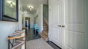 House (Multiple Bedrooms) | Bahagian dalam