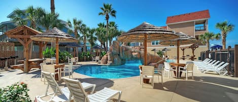 บ้านพัก (Multiple Bedrooms) | สระว่ายน้ำ