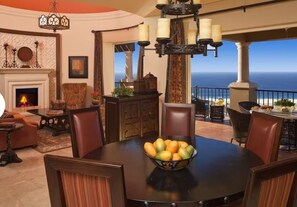 Dining - PARADISE Spacious 3-bedroom villa in Cabo San Lucas (Cabo San Lucas)