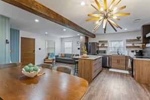 Imagen sin descripción, 4 de 26, botón