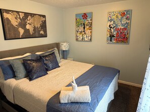 Room - Spacious 4-bedroom home in Kettering/Dayton (Dayton)