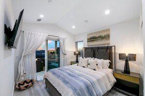 2 Schlafzimmer, Schreibtisch, Bügeleisen/Bügelbrett, kostenloses WLAN