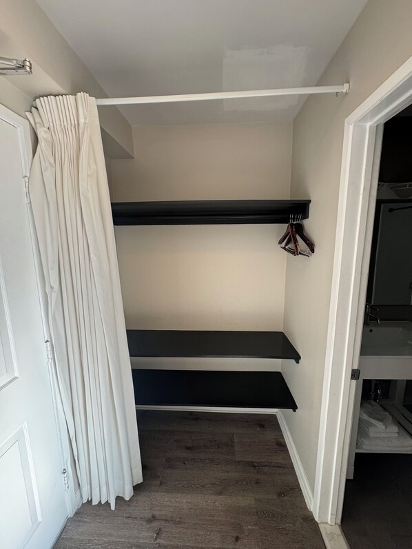 Deluxe Room | Interior