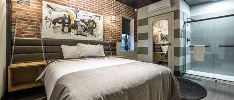 Habitación doble Confort, vista a la ciudad | Espacio para trabajar con laptop y wifi gratis