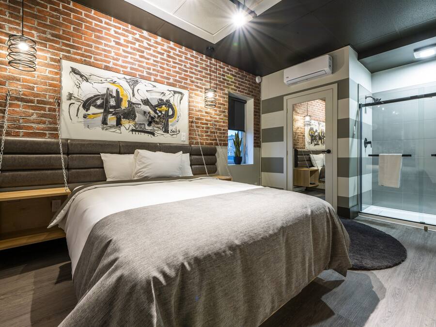 Comfort Double Room, City View | Laptop workspace, free WiFi