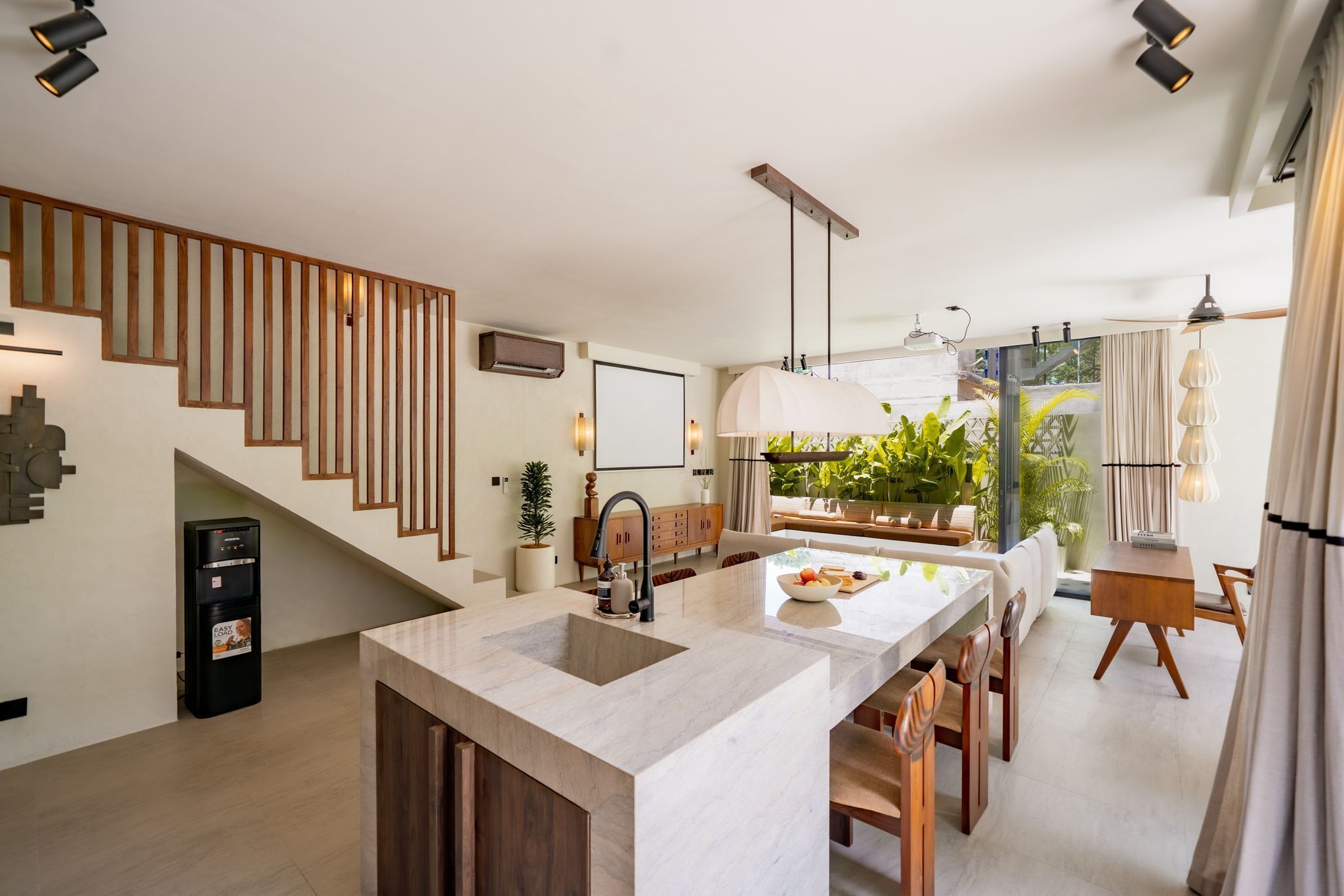 Vila família, 3 quartos, vista para a piscina | Cozinha privada | Geladeira, fogão, cooktop, lava-louças