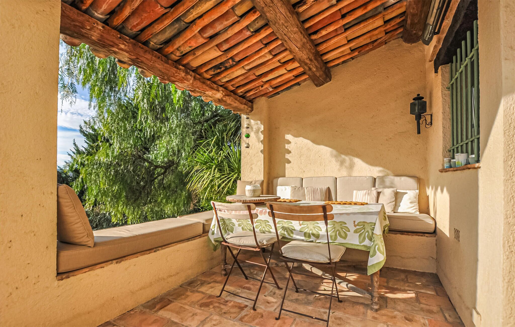 Restauration extérieure