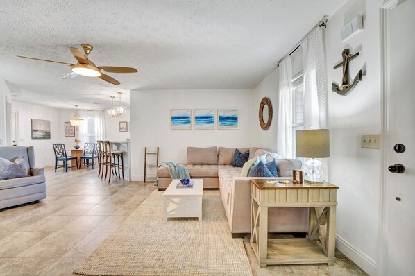 Smart TV - Anchors Away - Panama City Beach - 3BR (Panama City)