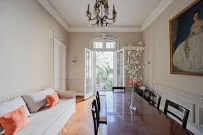 Apartment (2A) | Living area - Leonardo Da Vinci Aparts by MOT Rentals (Buenos Aires)