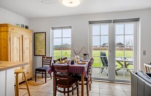 Dining - Lovely home in Brenderup Fyn with sauna (Brenderup Fyn)