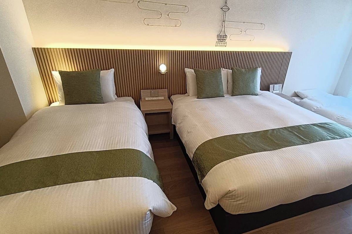 패밀리 더블룸 | 객실 내 금고, 책상, 암막 커튼, 다리미/다리미판