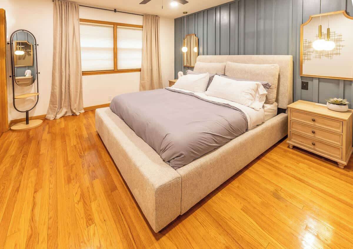 Escrivaninha, ferros/tábuas de passar roupa, Wi-Fi de cortesia