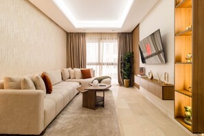 Smart TV - Apartment Uptown CFC - Pool, Gym & Parking (Casablanca)