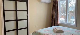 Toronto Room for Rent
