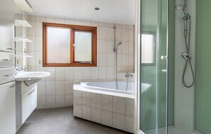 Bathroom - Pet friendly home in Erm with sauna (Erm)