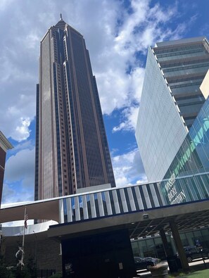 Imagen sin descripción, 3 de 33, botón