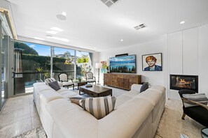 星評価なしの画像、3 / 20、ボタン