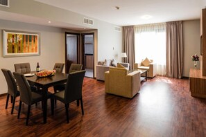 Interior - Emirates Plaza Hotel (Ajman)