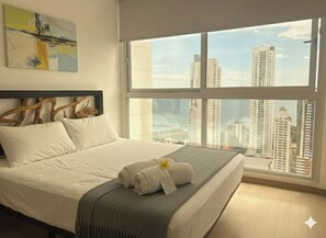 3 bedrooms, iron/ironing board, WiFi, bed sheets - Stunning 3BR with Views, Balcony and Parking (Panamá)