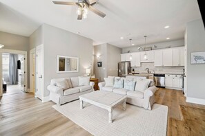 Unclassified image, 2 of 60, button