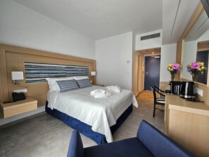 Room - Paradise Resort Evia (Eretria)