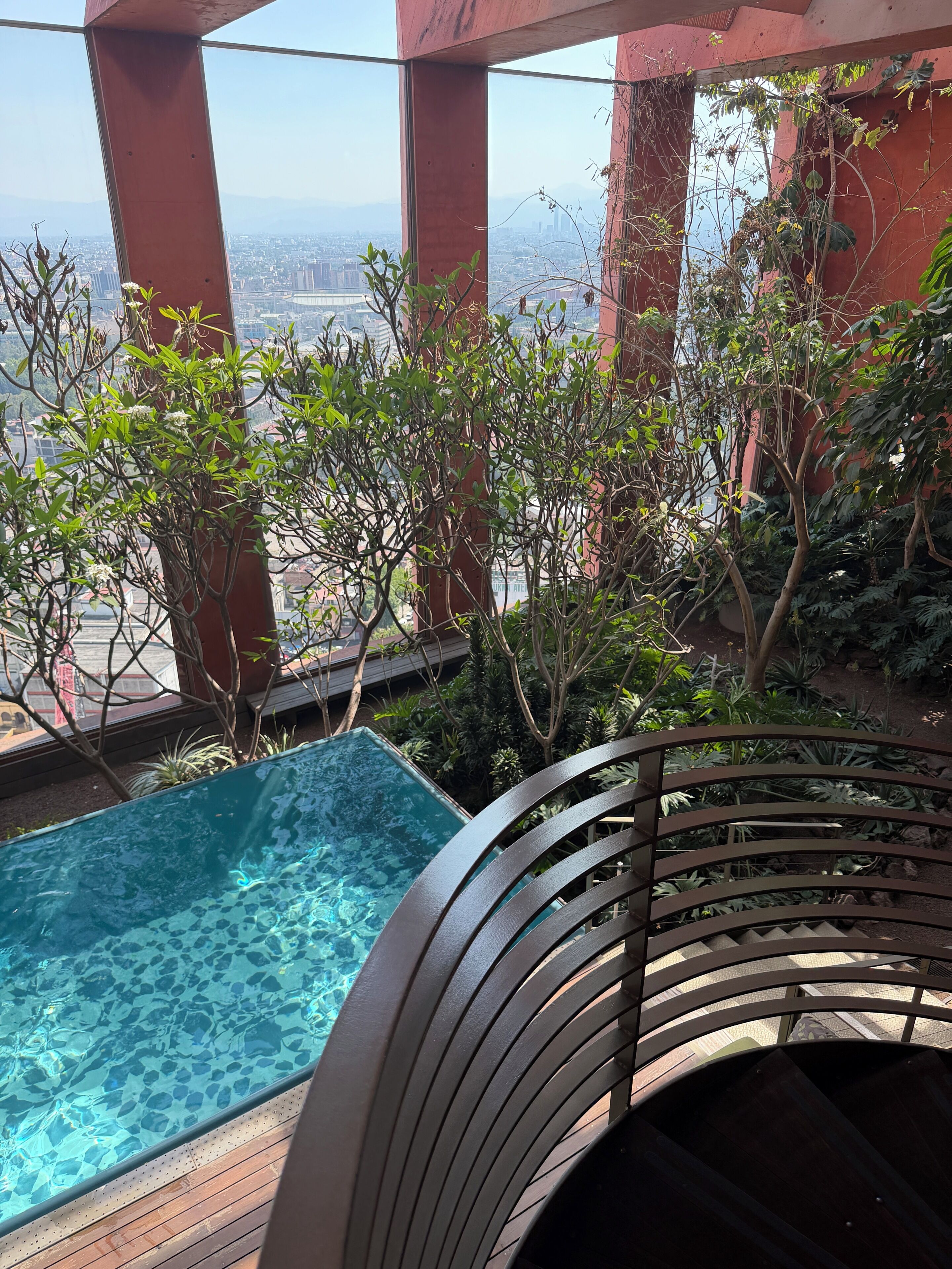 Una piscina techada