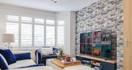 RS Belfast Lyndhurst