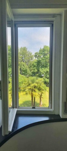 Holiday apartment with air conditioning, internet and balcony
