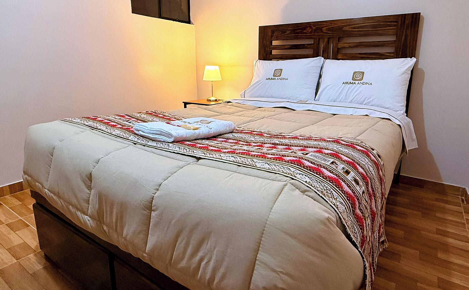 ห้องคอมฟอร์ทดับเบิลหรือทวิน, ห้องน้ำส่วนตัว, วิวรีสอร์ท