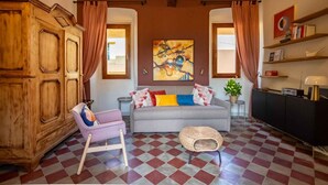TV - Holiday apartment with air conditioning and balcony (Meina)