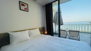 Premium-dobbeltværelse - terrasse - delvis havudsigt | Gratis Wi-Fi