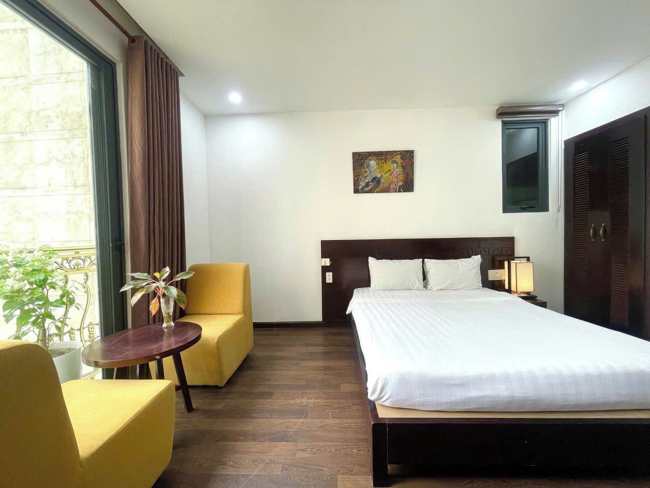 Deluxe Double Room, Partial Sea View