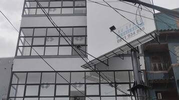 Perincian bahagian luar