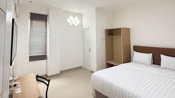 Desk, iron/ironing board, free WiFi