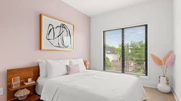2 bedrooms, iron/ironing board, travel cot, free WiFi