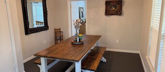 3-bedroom  historic farmhouse close to Fayette but still in the Country